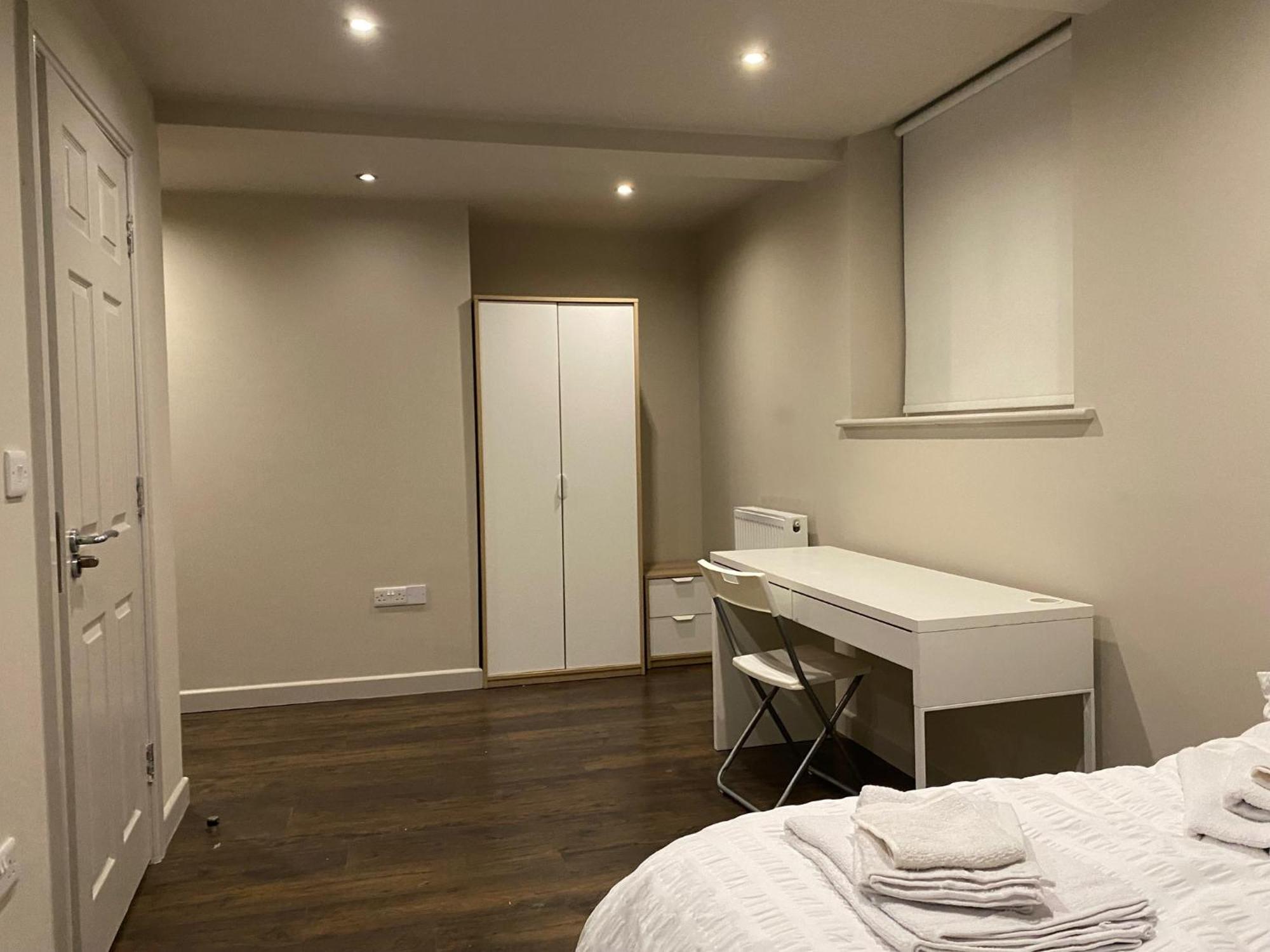 Stunning King Suite Apartment In The Heart Of Leeds City Center 外观 照片