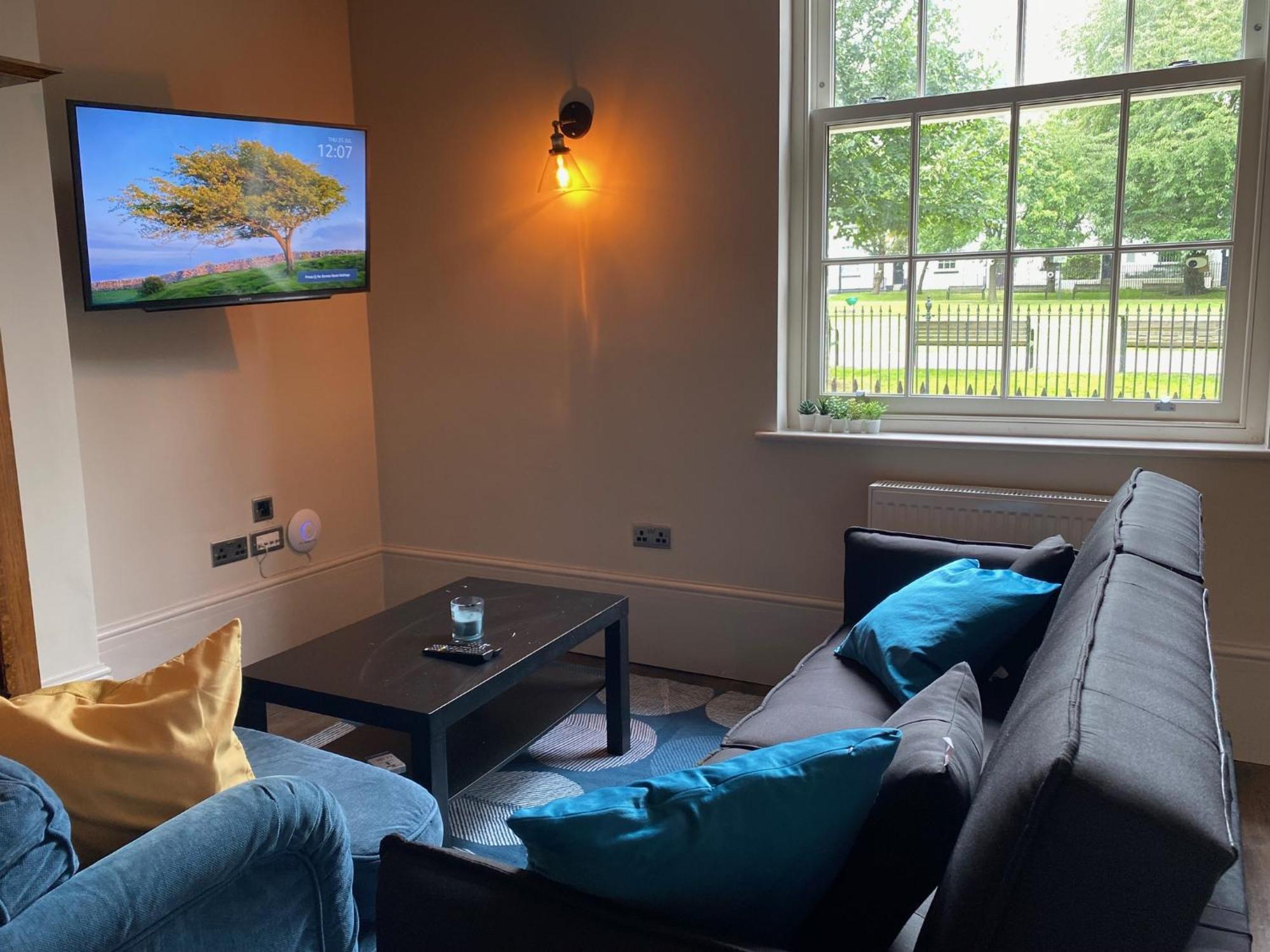 Stunning King Suite Apartment In The Heart Of Leeds City Center 外观 照片
