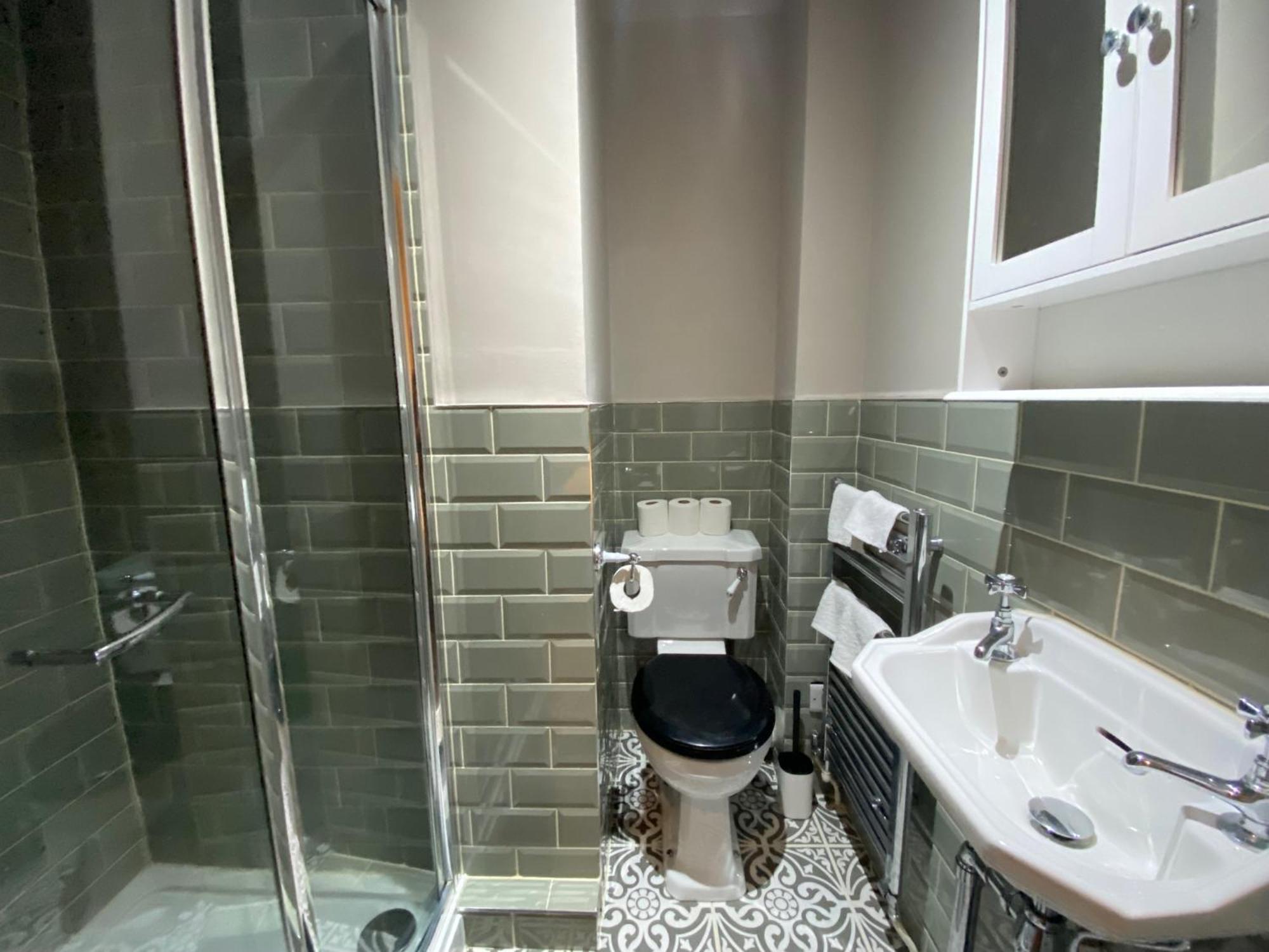 Stunning King Suite Apartment In The Heart Of Leeds City Center 外观 照片